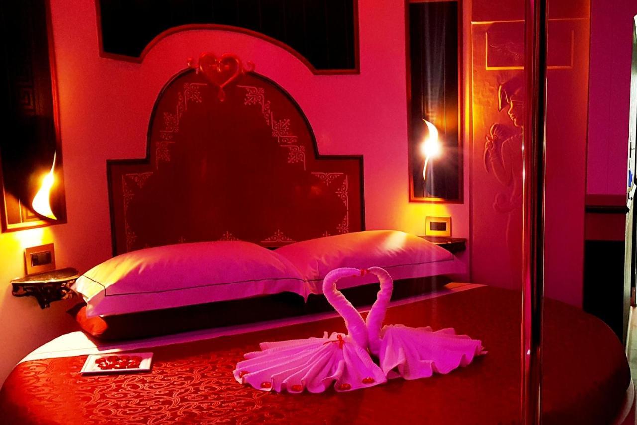 Erossuite Roma
